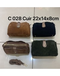 C028Cuir